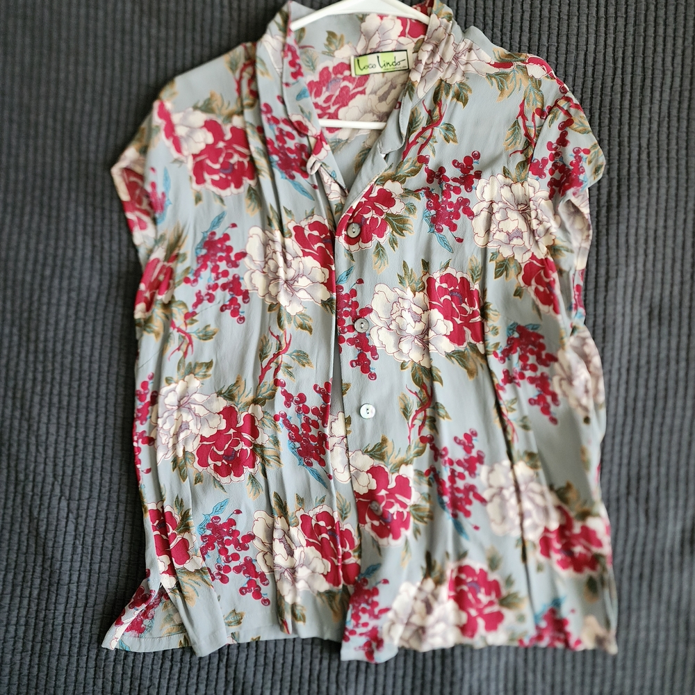 Floral Blouse by Loco Lindo - Red and White